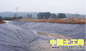 HDPE土工膜在垃圾填埋场的应用指标