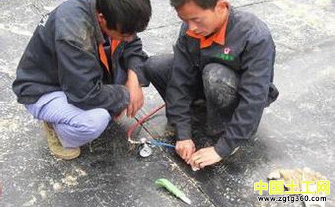 景观人工湖防渗处理工程受到土工膜厂家关注