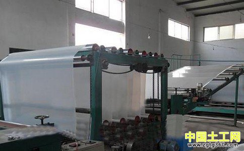 沼气池使用土工膜有哪些优势