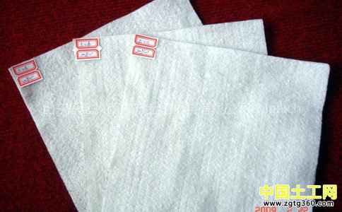 钠基膨润土防水毯主要用途及优势