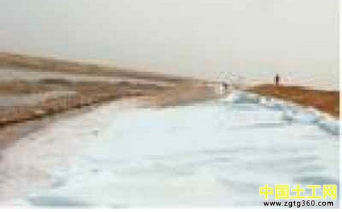 长丝土工布也是铁路工程中很好的选择