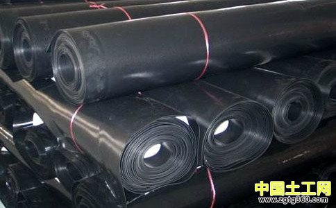 HDPE防渗膜如何防止填埋场滤液流入地下