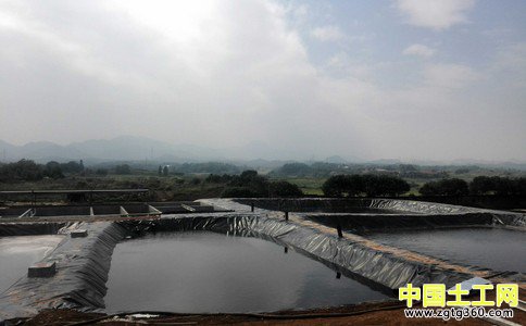 复合土工膜厂家原材料全面发展多样化