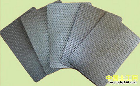 1.6mm土工膜垃圾填埋场地的铺设